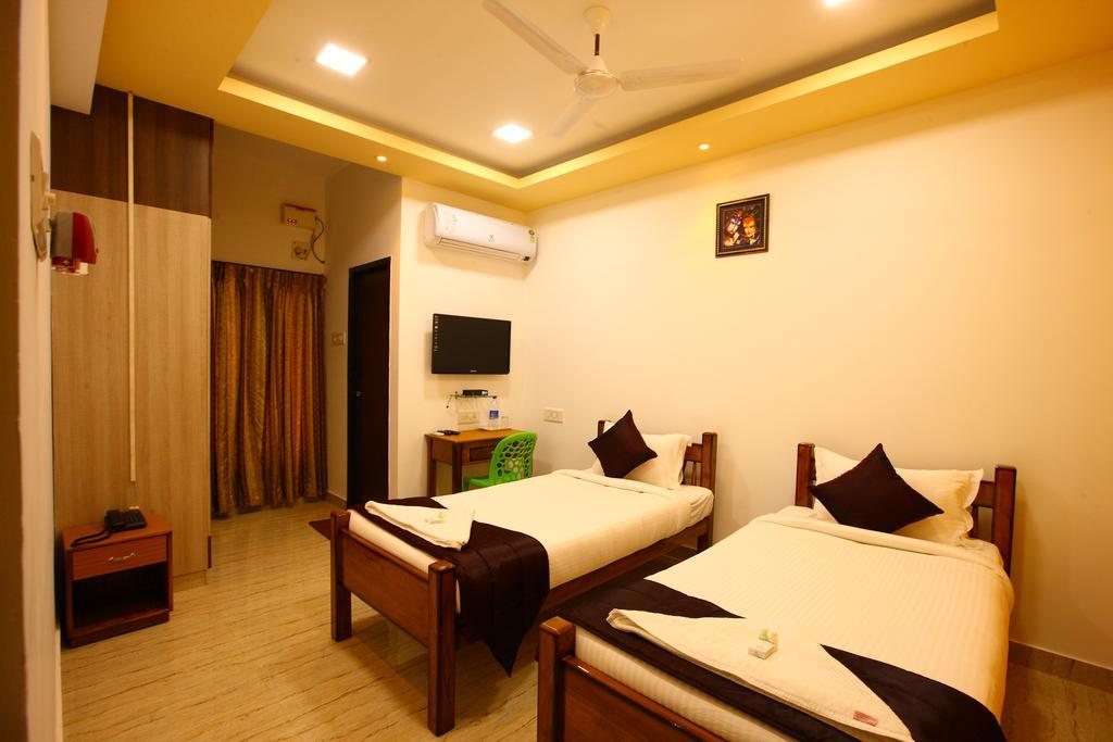 Apartment Sreedevi Residency *